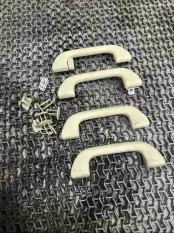 Ручка внутренняя потолочная Honda Crosstour