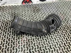 Патрубок воздушного фильтра Honda Accord