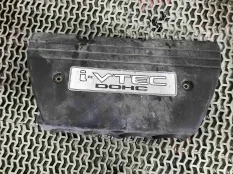 Декоративная крышка двигателя Honda Accord