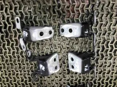 Петля двери Honda Accord