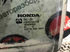 Стекло двери задней левой Honda Pilot
