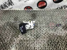 Замок двери передней левой Honda Pilot