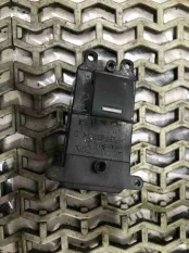 Кнопка стеклоподъемника Honda CR-V