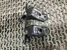 Петля двери Honda Civic