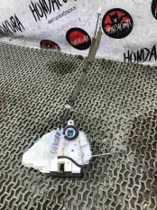 Замок двери передней правой Honda Civic