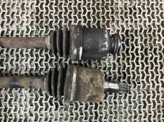 Полуось передняя правая (приводной вал, ШРУС) Honda CR-V