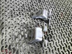 Петля двери передней правой Acura TSX