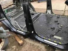 Стойка кузовная центральная правая Acura MDX