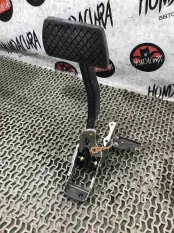 Педаль тормоза Acura MDX