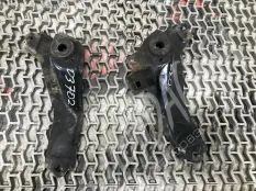 Кронштейн радиатора Honda Accord