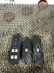 Кнопка стеклоподъемника Honda CR-V