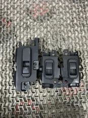 Кнопка стеклоподъемника Honda CR-V