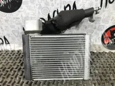 Радиатор кондиционера Acura MDX