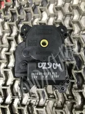 Моторчик заслонки печки Honda Legend