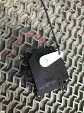 Моторчик заслонки печки Mazda RX-8