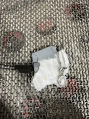 Замок двери Honda Accord