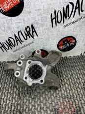 Кулак задний левый Honda CR-V