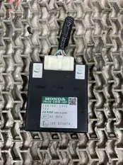 Блок управления парктрониками Honda CR-V