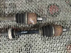 Полуось передняя правая (приводной вал, ШРУС) Honda Accord