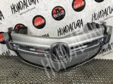 Решетка радиатора Acura MDX