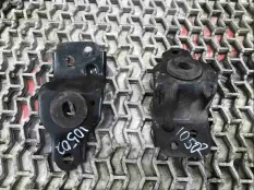 Кронштейн радиатора Acura MDX