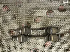 Полуось задняя (приводной вал, ШРУС) Honda Legend