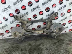 Балка подвески задняя Lexus RX