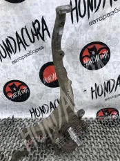 Кулак задний правый Honda Prelude