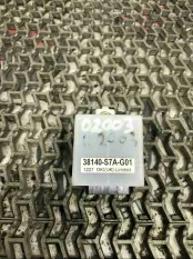 Реле стеклоочистителей (дворников) Honda Stream