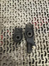 Кронштейн радиатора Honda Accord