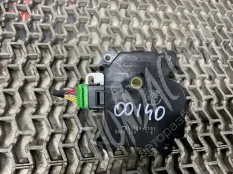 Моторчик заслонки печки Honda Accord