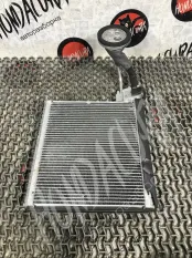 Радиатор кондиционера Acura MDX