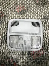 Фонарь салона (плафон) Honda Accord