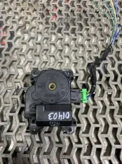 Моторчик заслонки печки Honda Accord