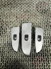 Кнопка стеклоподъемника Honda CR-V