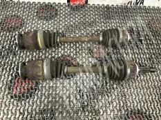 Полуось задняя (приводной вал, ШРУС) Honda Legend