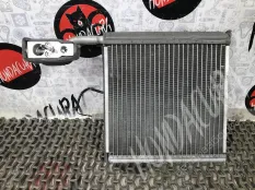 Радиатор кондиционера Acura RDX