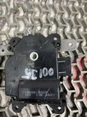 Моторчик заслонки печки Honda Accord