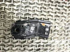 Кронштейн радиатора Honda Civic