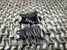 Кнопка центрального замка Honda Legend