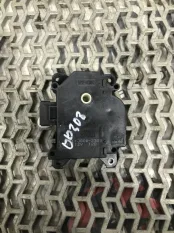 Моторчик заслонки печки Honda Accord