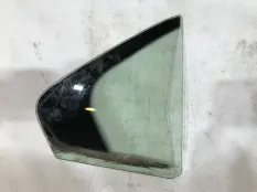 Форточка задняя правая Acura TSX