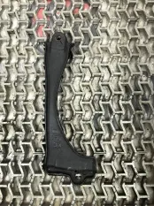 Планка крепления аккумулятора Honda Shuttle