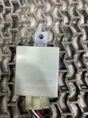 Реле стеклоочистителей (дворников) Honda Accord