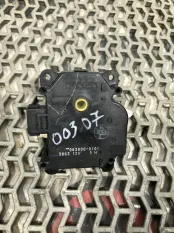 Моторчик заслонки печки Honda Accord