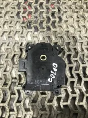 Моторчик заслонки печки Honda Accord