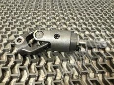 Рулевой карданчик Acura TSX