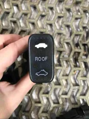 Кнопка открывания люка Honda Stream