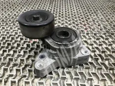 Натяжитель ремня генератора Honda Accord