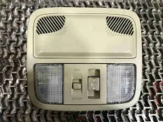 Фонарь салона (плафон) Honda Accord